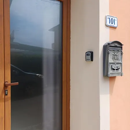 Taverna Rustica In Toscana * Fucecchio